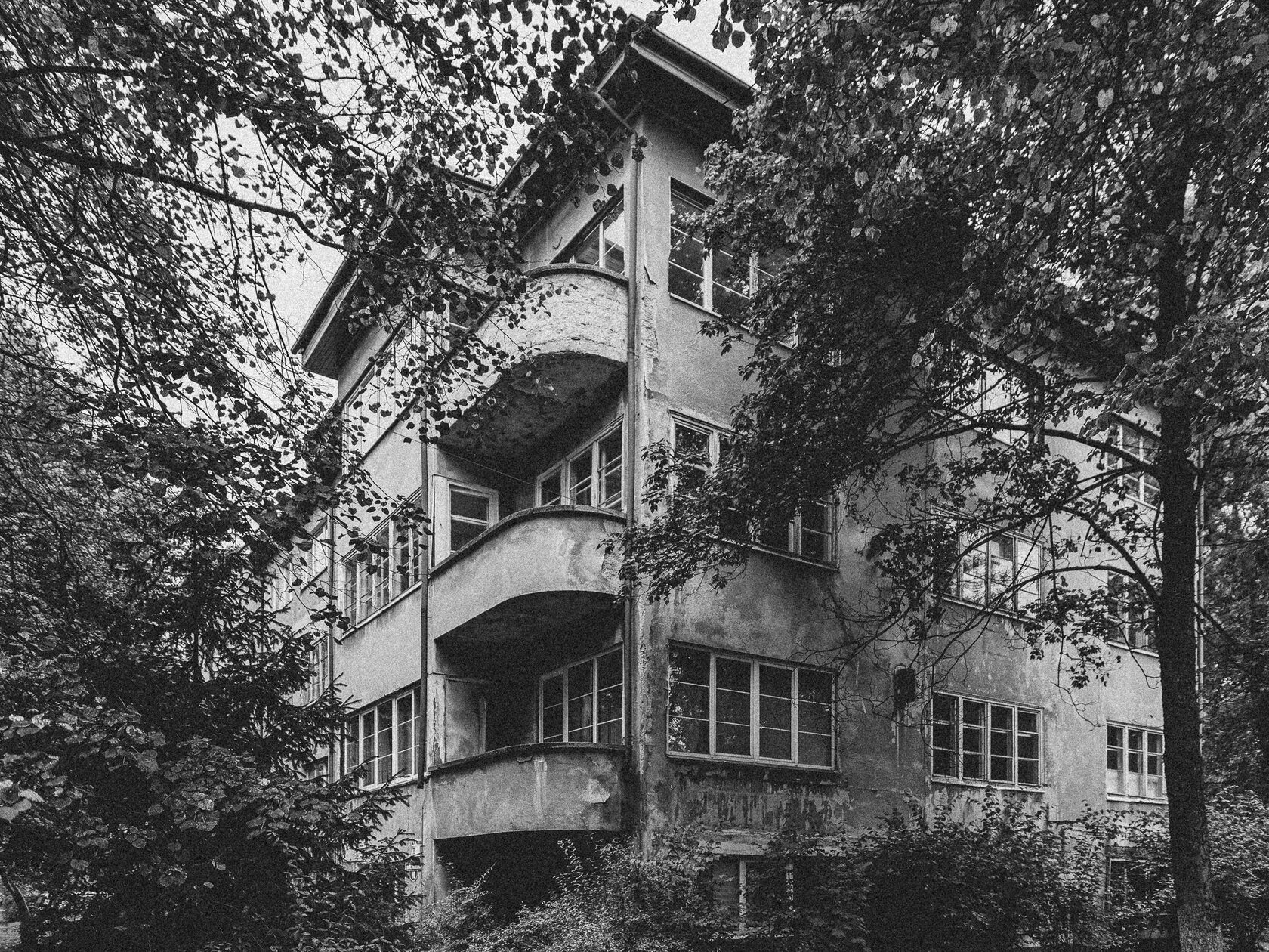 House number 10 on Marina Raskova Street, image 6