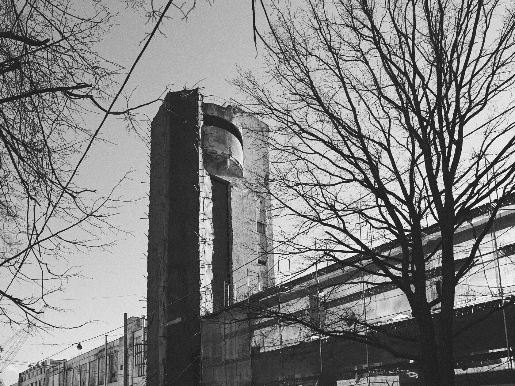 Water tower of the Krasny Gvozdilshchik factory, image 1