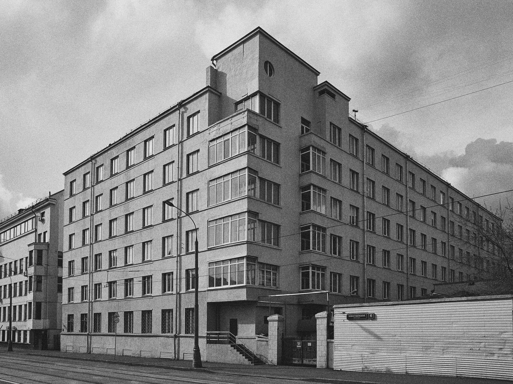 MIIT club and hostel, image 4