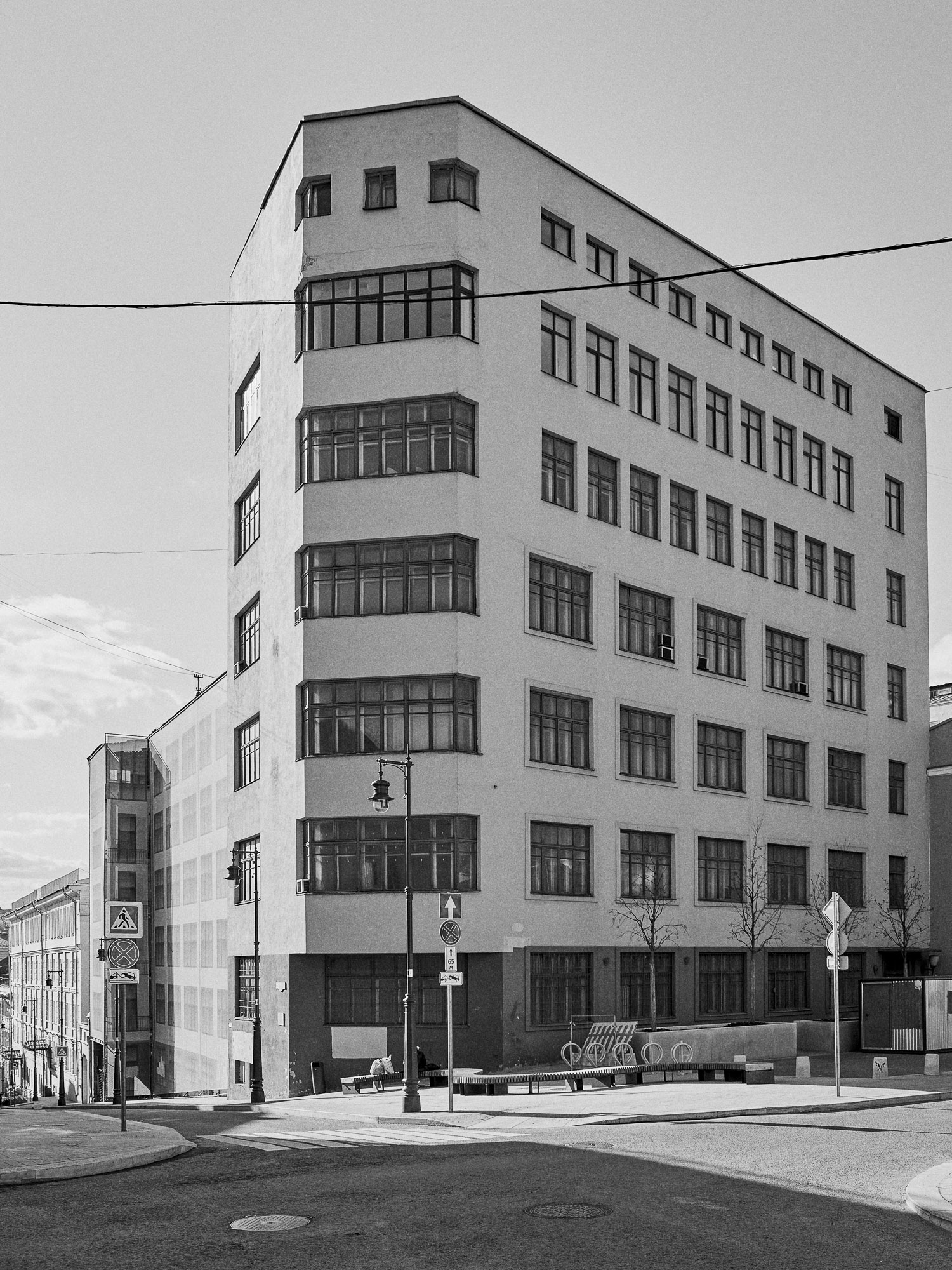 House-commune "Isotherm", image 1